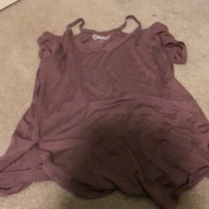 Woman’s shirt small